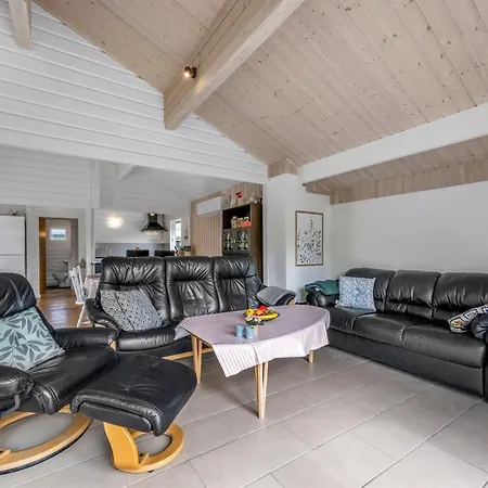 Blesse - 500m To The Fjord By Interhome *